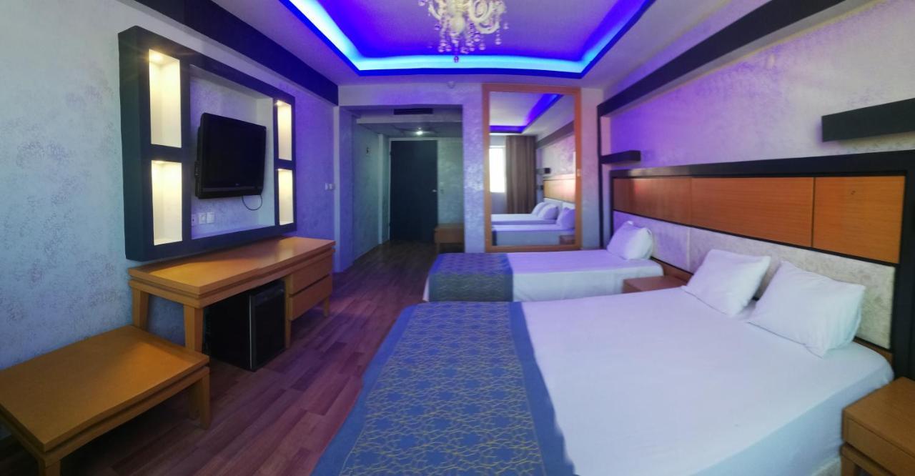 Uenaten Otel Gaziemir Ngoại thất bức ảnh